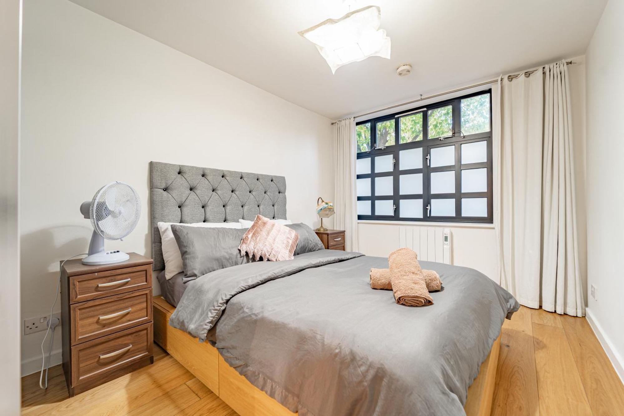 לונדון Modern Flat In Prime Location Near Shoreditch & Brick Lane מראה חיצוני תמונה