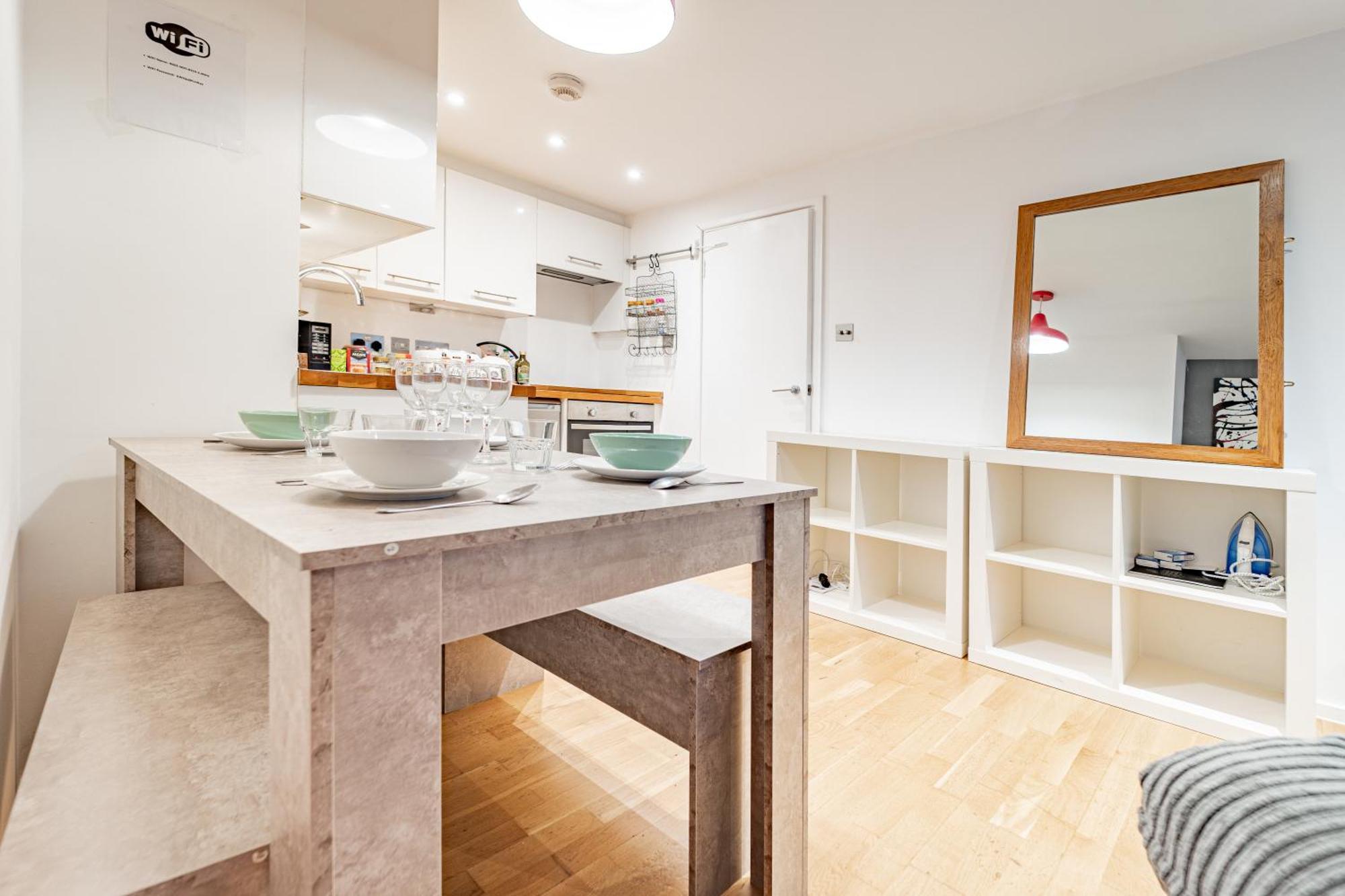 לונדון Modern Flat In Prime Location Near Shoreditch & Brick Lane מראה חיצוני תמונה