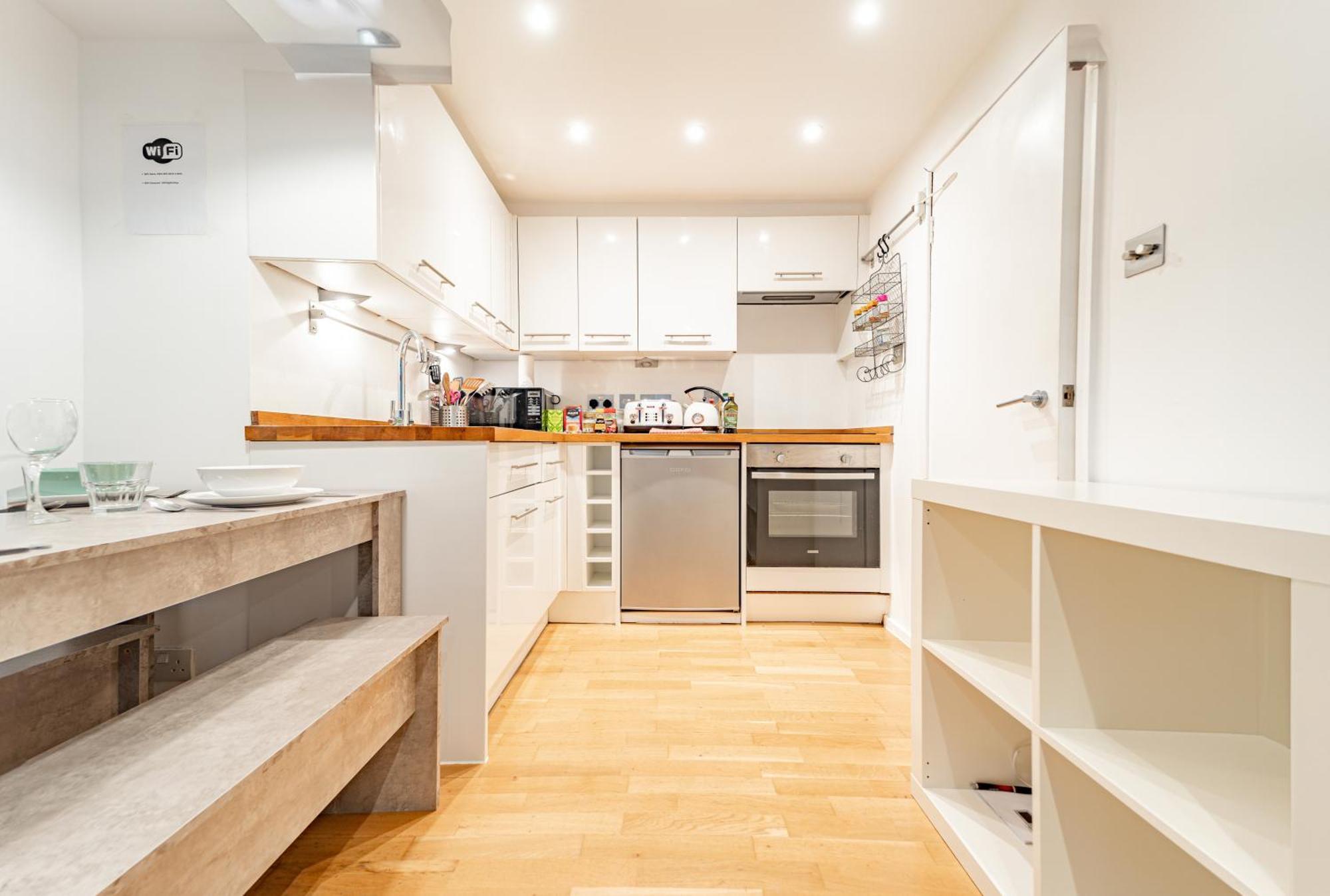לונדון Modern Flat In Prime Location Near Shoreditch & Brick Lane מראה חיצוני תמונה